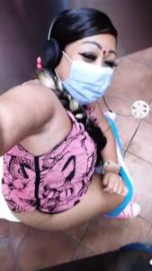 Click to play video Latina peeing