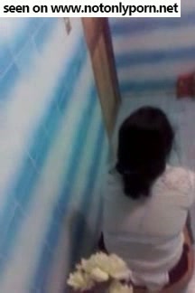 Click to play video pooping - with - smartphone