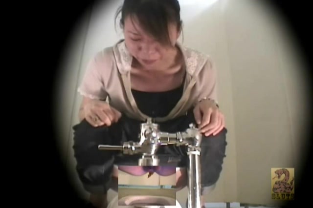 Click to play video See through toilet series - video 17