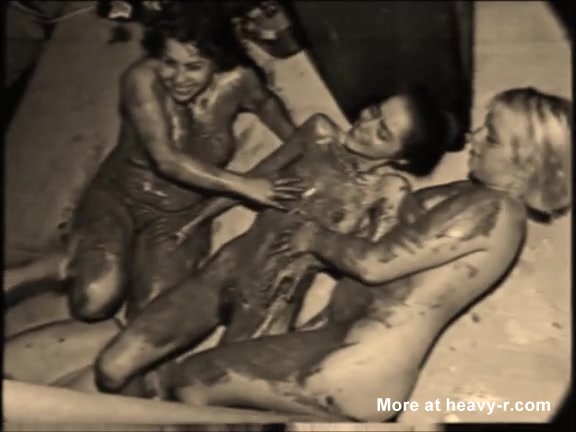 Click to play video Vintage shit smearing