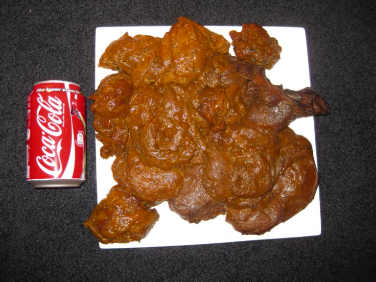 Click to play video Shellyna's biggest ever poo