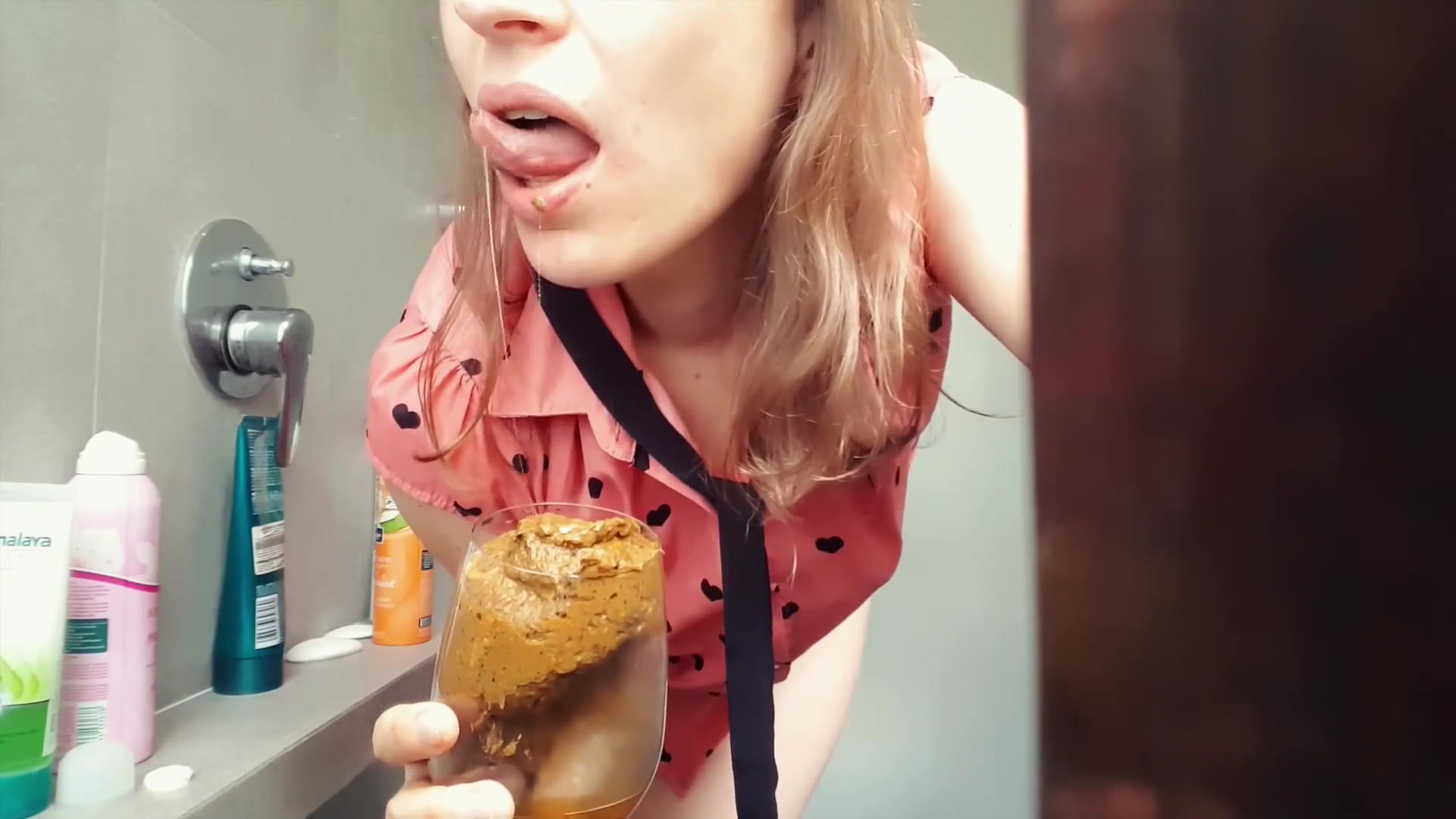 Click to play video She playing with poo