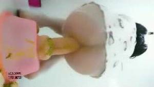 Click to play video Chinese girl pooping scat - video 19