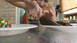 Click to play video Fresh cupcakes from a neat hole