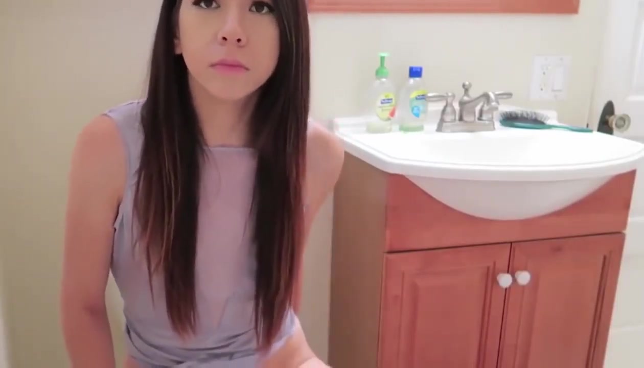 Pooping Girl