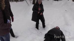 Click to play video Winter adventure of three shitty girls and their subordinate