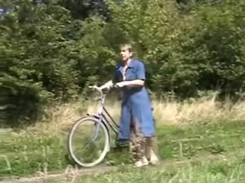 Click to play video im freien