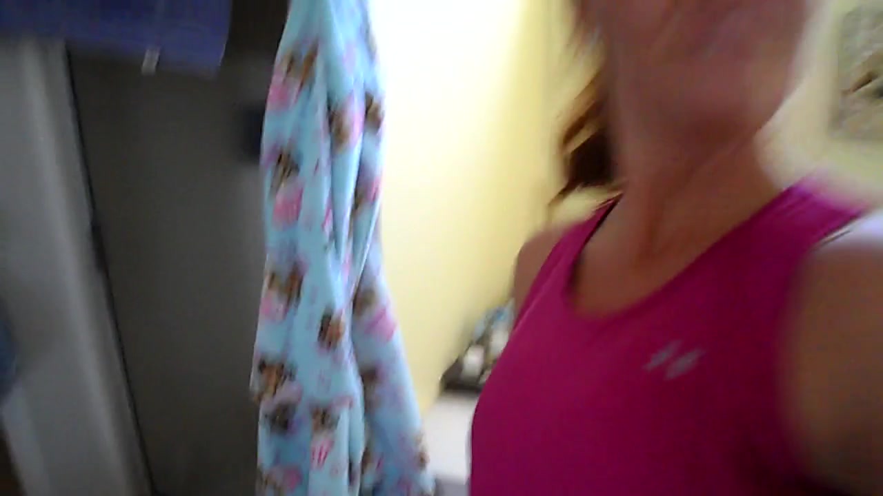 Click to play video Fit mature woman shits