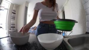 Click to play video Russian Woman laxative BACKFIRE