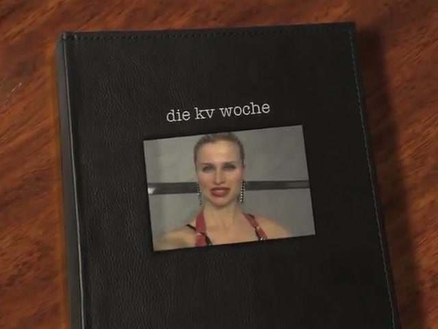 Click to play video Die Scheißwürste von Domina Syonera von Styx