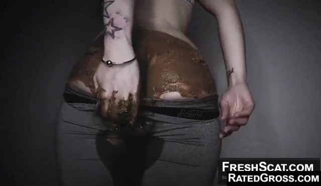 Click to play video Hot Teen Shits Her Nike Yoga Pants And Smears Scat All Over Her Ass