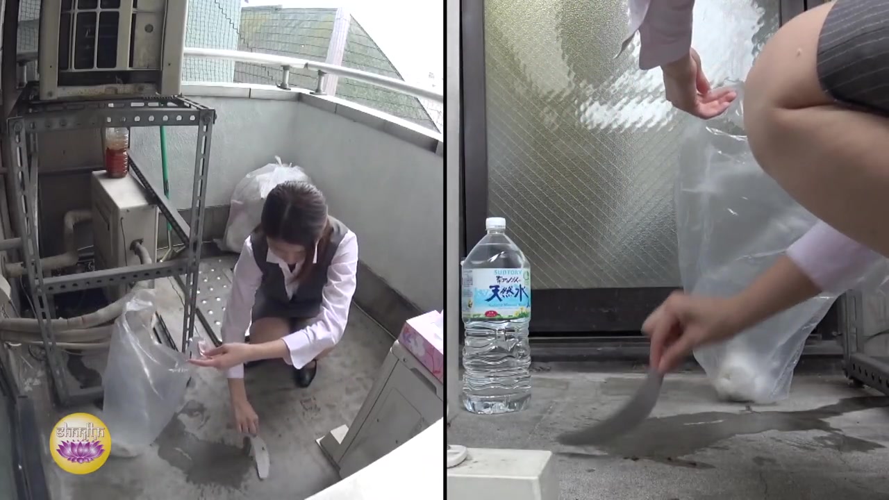 Click to play video Japanese Girls Poop on Balcony 1/3