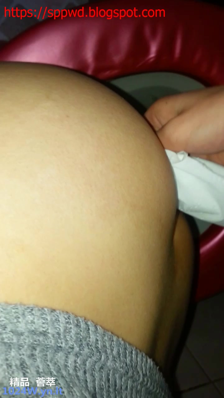 Click to play video Masturbation and Shit Selfie 4