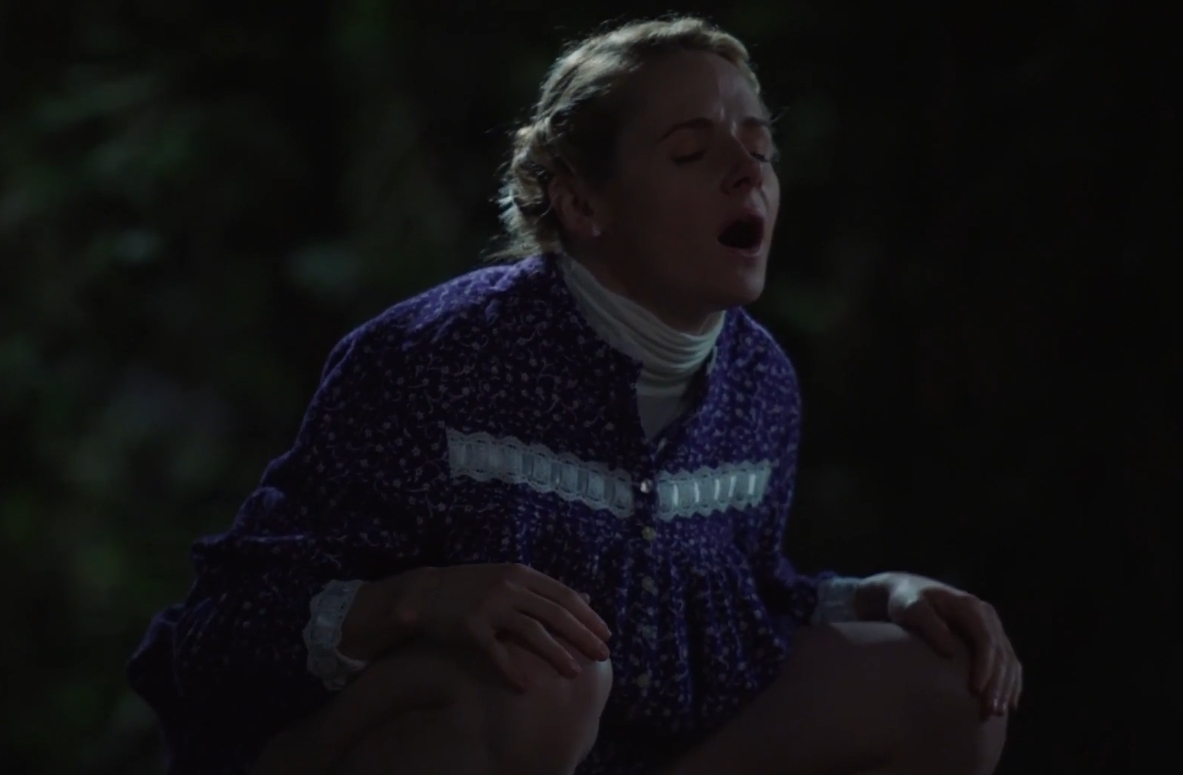 Click to play video Sexy girl diarrhea farting scene