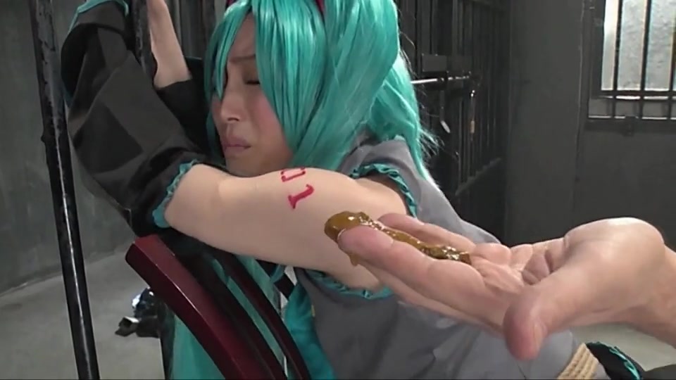 Click to play video Scat Cosplay: Rise of Hatsune Miku Pt. 2