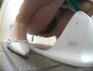 Click to play video Asian girl poops in squat toilet 74