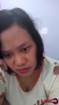 Click to play video Thai Woman poops on the toilet