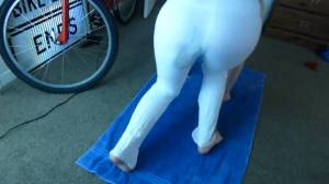secretlover3 - Yoga Pants Poop - ScatFap.com - scat porn search ...
