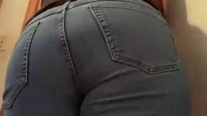 Click to play video MessyPanties Jean farting and shit