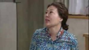Click to play video Korea girl poop scene - video 2