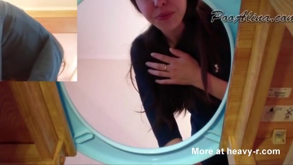 Click to play video scat queen 1