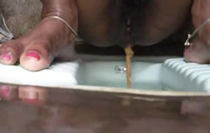 Click to play video indian women pooping