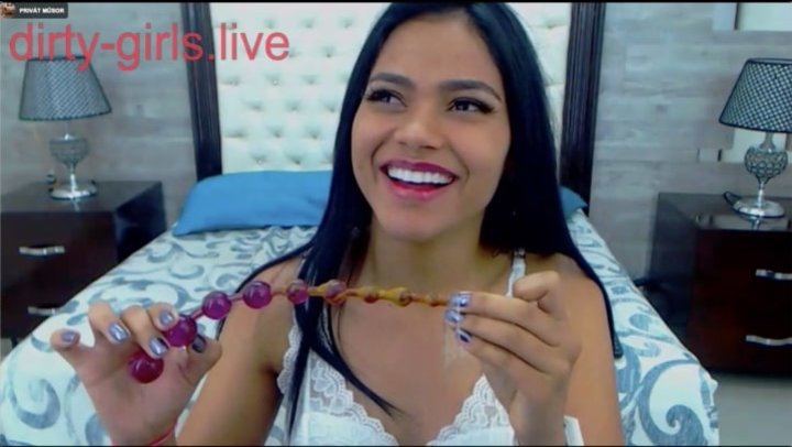 Click to play video Young Latina play with shit in mouth