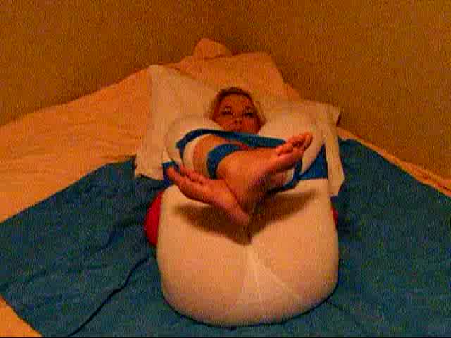 Click to play video Peeprincess white pantyhose enema release