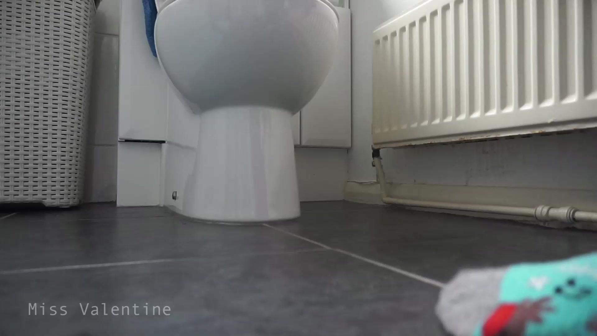 Click to play video Morning toilet routine