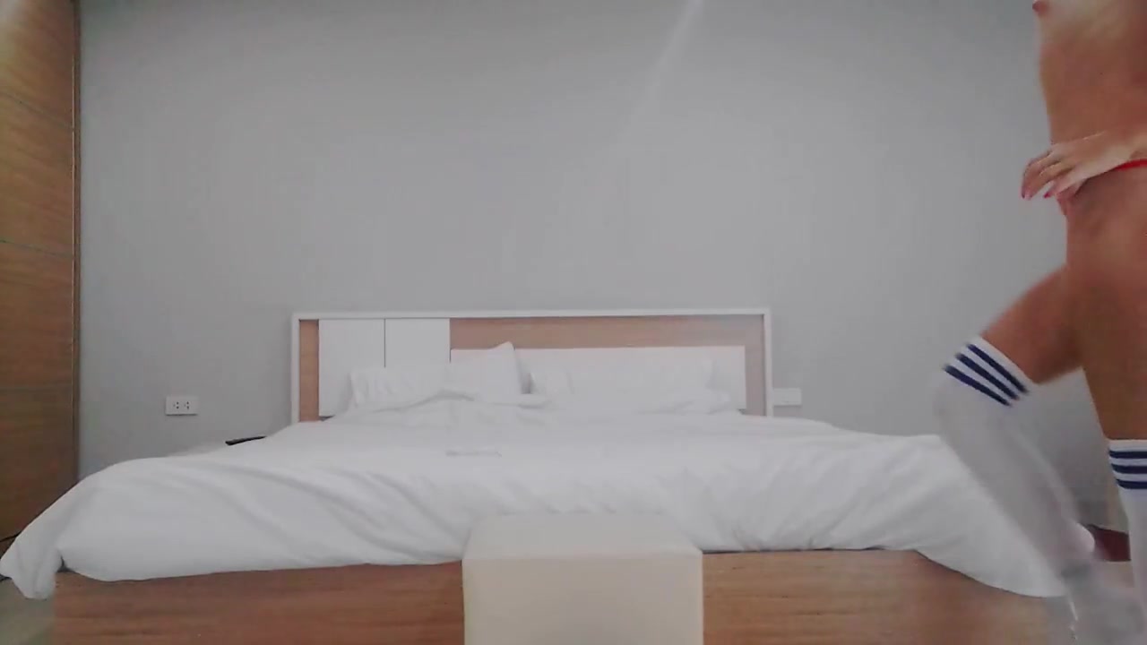Click to play video Sexy Big Shit at Hotel Room Toy Licking