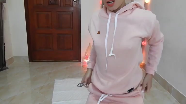Click to play video Fucking hot blonde shits