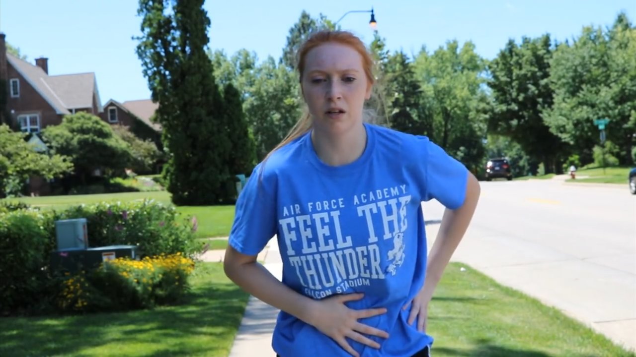 Click to play video Sexy girl out jogging has an explosive case of diarrhea