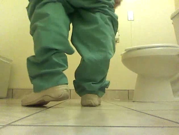 Click to play video Cute nurse leaves a nasty surprise