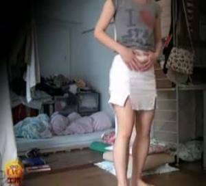 Japanese girl has diarrhea - video 2 - ScatFap.com - scat porn ...