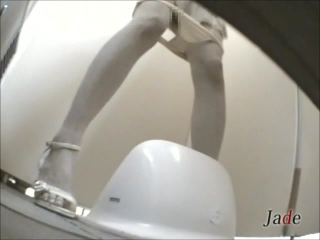 Click to play video Japanese Toilet Accident 5