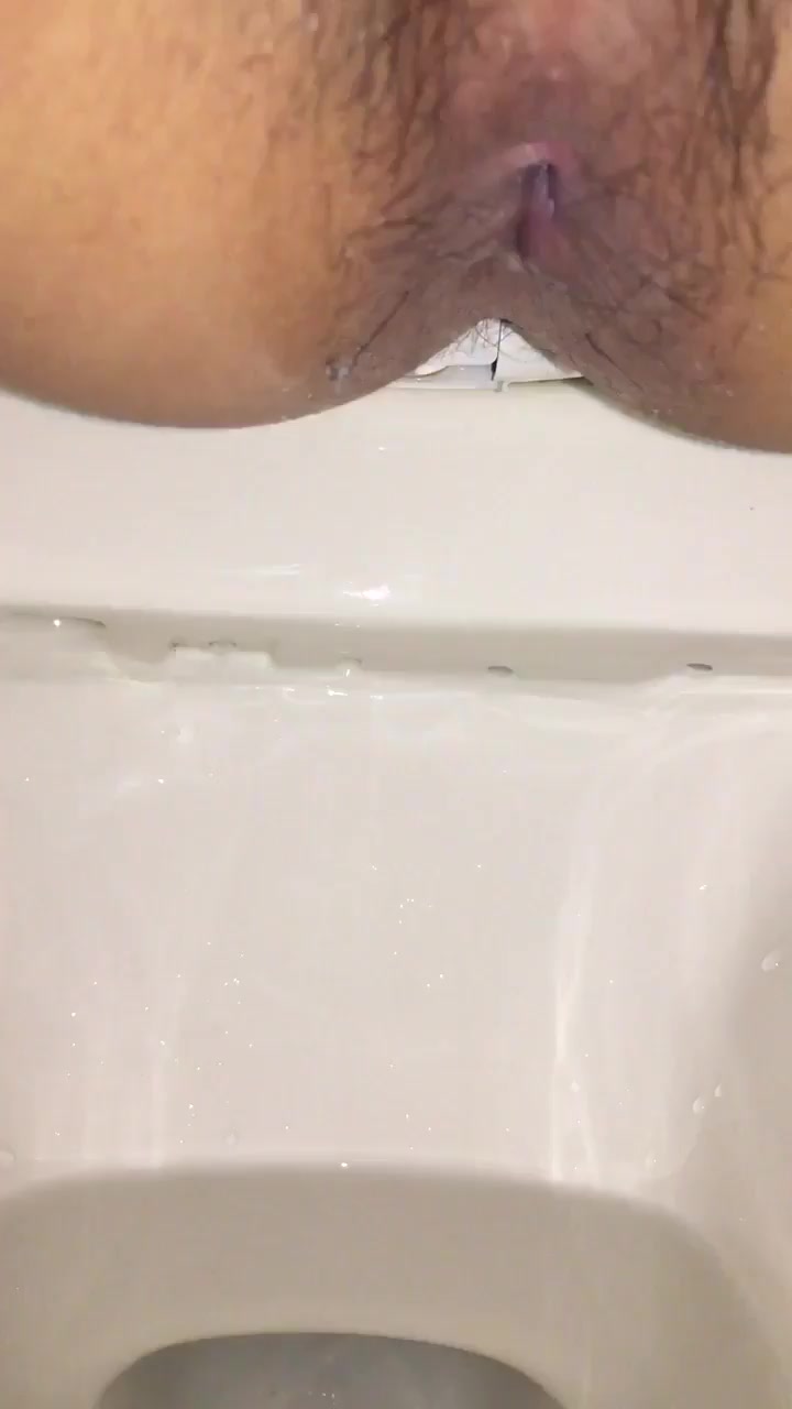 Click to play video Shitting in fitness center toilet