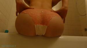 Click to play video Panty Poop - video 66