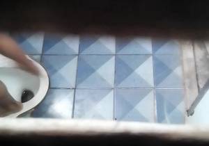 Thai Student Pooping