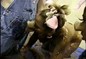Click to play video PRETTY LITTLE PIGGIES