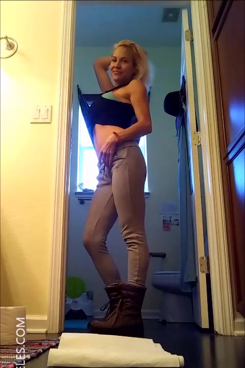 Click to play video JA - Victoria Lavigne comp02