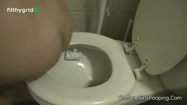 Click to play video toilet poop MOTHERLESS. COM ™