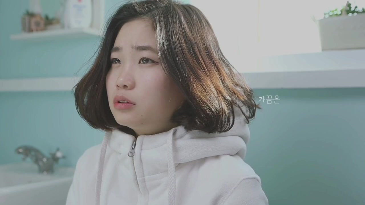 Click to play video Korean cute girl diarrhea in toilet