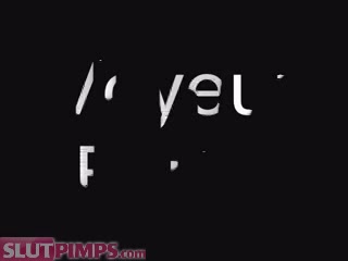 girl in white t - shirt pooping - ScatFap.com - scat porn search ...