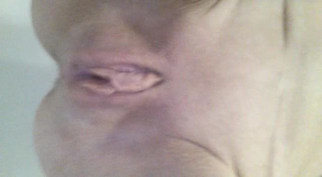 Click to play video German amateur mature scat part 1